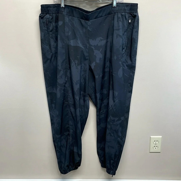 NWOT Old Navv Stretchtech All Season  Quick Dry Joggers Grey Print 2X - Picture 1 of 14